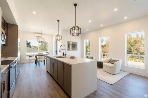 Kitchen - 4354 S 900 E, Millcreek, UT 84107 photo 1 of 2