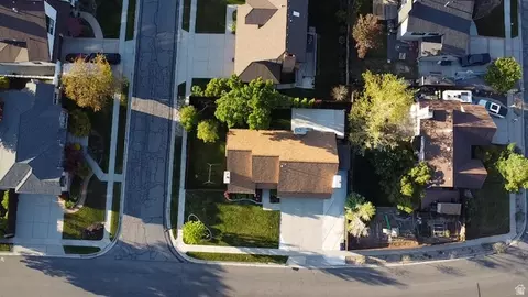 View/Area - 1837 E Richard Rd, Sandy, UT 84093 photo 14 of 15