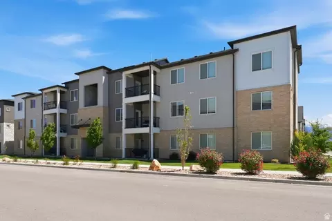 1348 N 3830 W #304, Lehi, UT 84043