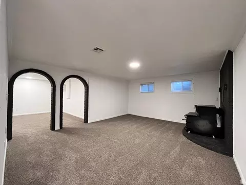 Living - 883 W 180 S, Orem, UT 84058 photo 2 of 2
