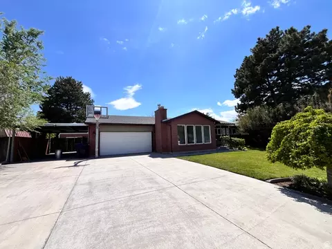 Exterior - 883 W 180 S, Orem, UT 84058 photo 9 of 9