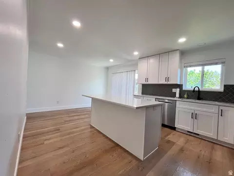Kitchen - 883 W 180 S, Orem, UT 84058 photo 3 of 3