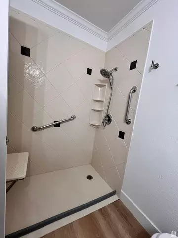 Bath - 883 W 180 S, Orem, UT 84058 photo 2 of 5