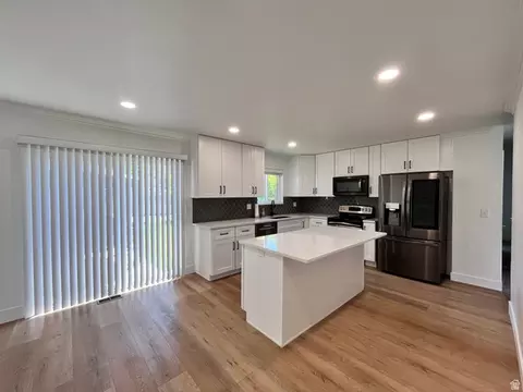 Kitchen - 883 W 180 S, Orem, UT 84058 photo 1 of 3