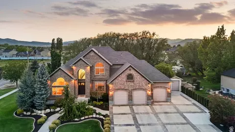 1872 S Country Ln W, Lehi, UT 84043