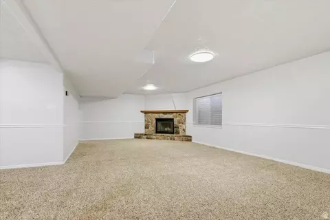 Living - 8228 S Set Point Cir E, Sandy, UT 84093 photo 5 of 6