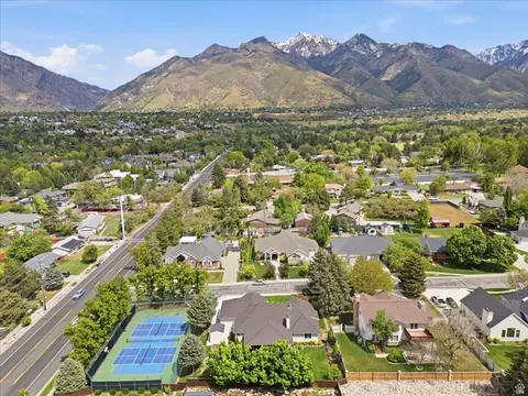 View/Area - 8228 S Set Point Cir E, Sandy, UT 84093 photo 6 of 7