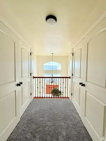 Entry Way - 469 E Vine St S, Murray, UT 84107 photo 5 of 6