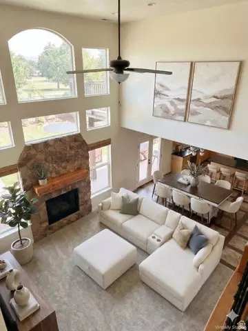 Living - 469 E Vine St S, Murray, UT 84107 photo 1 of 4