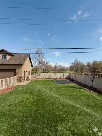 Exterior - 469 E Vine St S, Murray, UT 84107 photo 3 of 9