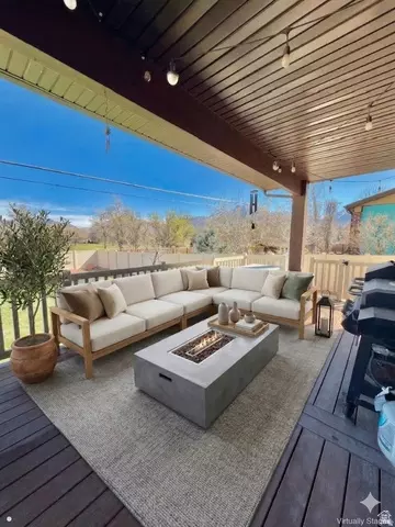 Exterior - 469 E Vine St S, Murray, UT 84107 photo 2 of 9