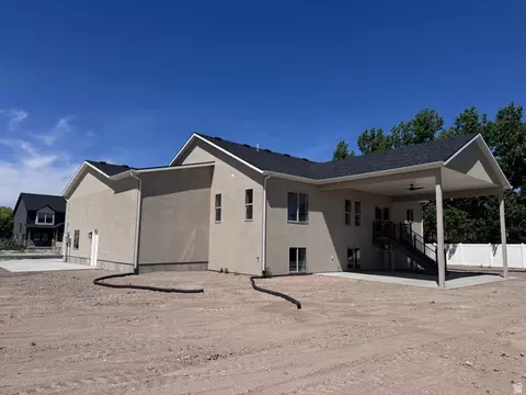 Exterior - 3031 W Solace St, Syracuse, UT 84075 photo 3 of 3