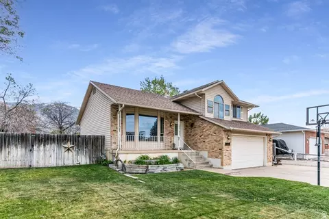 2772 N 1525 E, Layton, UT 84040