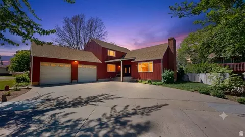 1766 W 4575 S, Roy, UT 84067