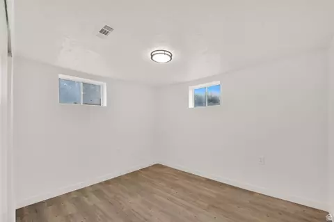 Bedroom - 521 E 8045 S, Sandy, UT 84070 photo 3 of 3