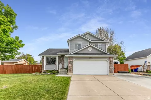 1796 W 1975 S, Syracuse, UT 84075