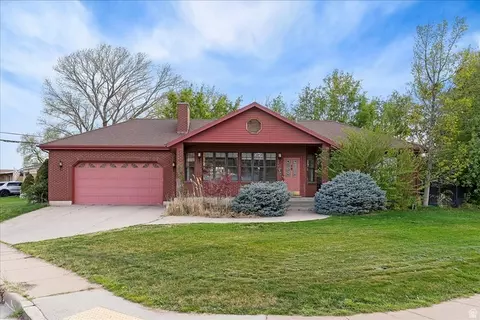 321 W 2575 N, Sunset, UT 84015