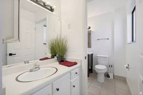 Bath - 1723 E Albury Rd, Sandy, UT 84092 photo 1 of 5
