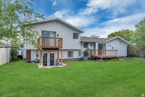 Exterior - 1723 E Albury Rd, Sandy, UT 84092 photo 2 of 2