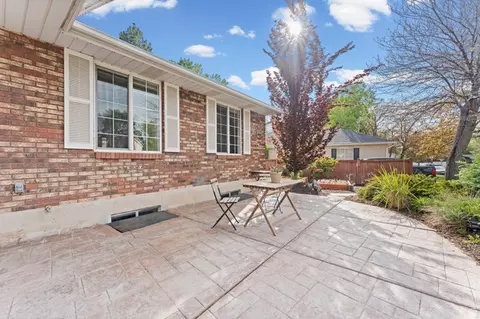Exterior - 2416 E 10305 S, Sandy, UT 84092 photo 8 of 9