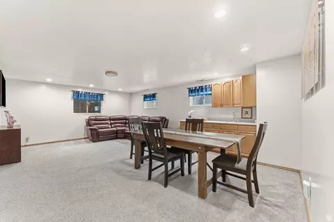 Dining - 2416 E 10305 S, Sandy, UT 84092 photo 4 of 5