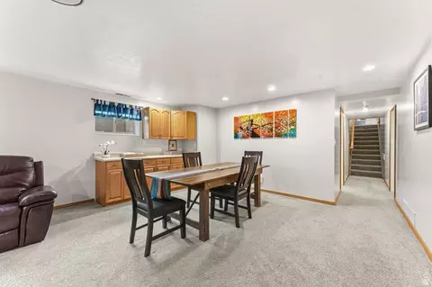 Dining - 2416 E 10305 S, Sandy, UT 84092 photo 5 of 5