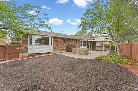 Exterior - 2416 E 10305 S, Sandy, UT 84092 photo 4 of 9