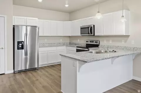 Kitchen - 1838 W 300 S #B, Mapleton, UT 84664 photo 1 of 7