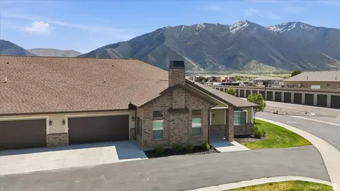 Exterior - 1838 W 300 S #B, Mapleton, UT 84664 photo 8 of 11