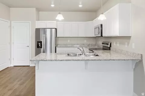 Kitchen - 1838 W 300 S #B, Mapleton, UT 84664 photo 7 of 7