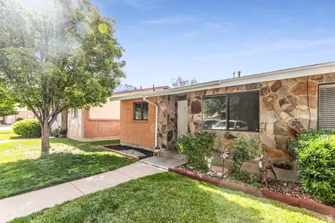 947 E Canyon Rd #33, Ogden, UT 84404