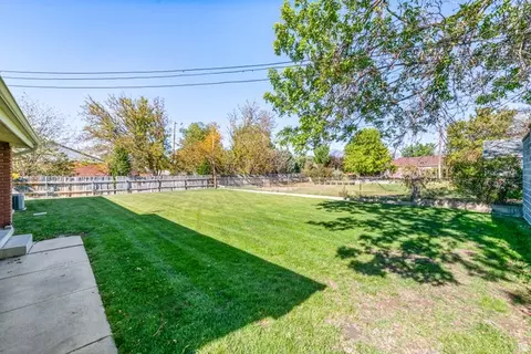 Exterior - 7985 S Coolidge St, Midvale, UT 84047 photo 3 of 6