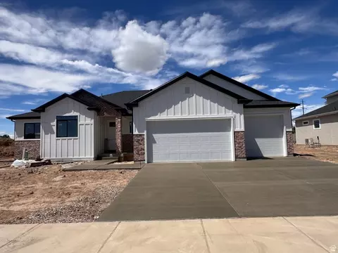 3266 W 850 N #115, Layton, UT 84041