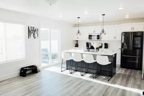 Kitchen - 582 S Lakeside Dr, Franklin, ID 83237 photo 1 of 6