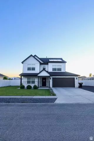 582 S Lakeside Dr, Franklin, ID 83237