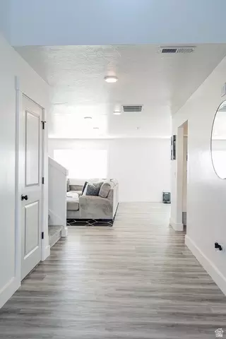 Entry Way - 582 S Lakeside Dr, Franklin, ID 83237 photo 3 of 8