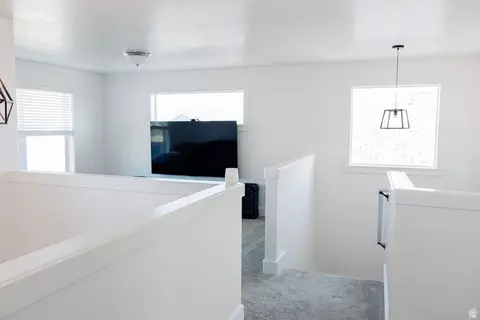 Entry Way - 582 S Lakeside Dr, Franklin, ID 83237 photo 5 of 6