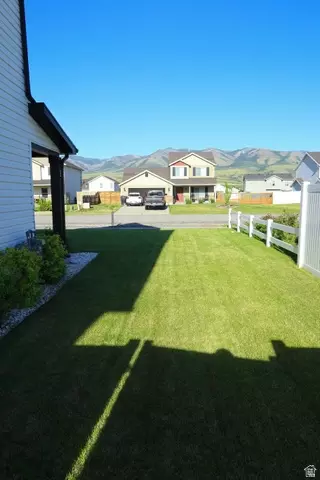 Exterior - 582 S Lakeside Dr, Franklin, ID 83237 photo 4 of 8