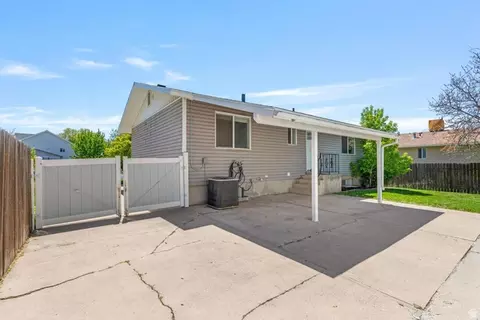 Exterior - 415 E 1150 N, Logan, UT 84341 photo 5 of 6