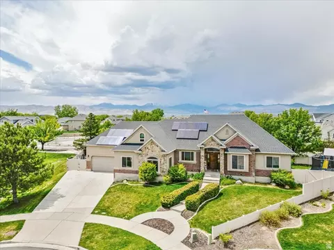 View/Area - 316 E Azure Cir S, Draper, UT 84020 photo 1 of 5