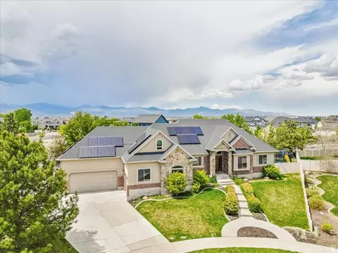 View/Area - 316 E Azure Cir S, Draper, UT 84020 photo 2 of 5