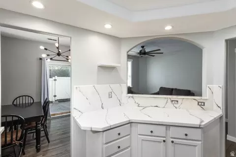 Kitchen - 182 E Daisyfield Dr, Draper, UT 84020 photo 1 of 3
