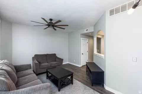 Living - 182 E Daisyfield Dr, Draper, UT 84020 photo 1 of 1