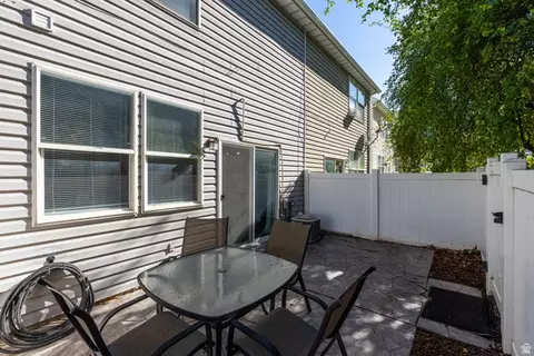 Exterior - 182 E Daisyfield Dr, Draper, UT 84020 photo 3 of 4