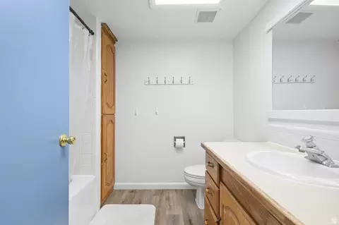 Bath - 372 N 1360 E, Spanish Fork, UT 84660 photo 3 of 3