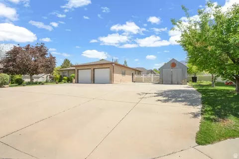 Exterior - 372 N 1360 E, Spanish Fork, UT 84660 photo 4 of 9