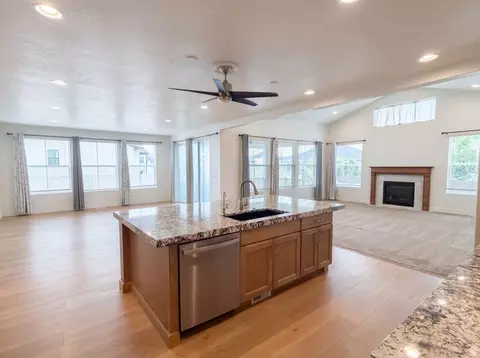 Living - 1251 N 2525 W, Clinton, UT 84015 photo 2 of 6