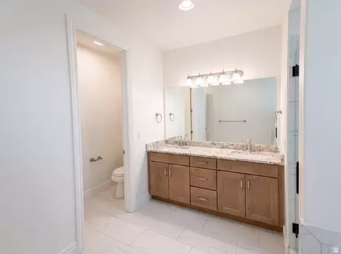 Bath - 1251 N 2525 W, Clinton, UT 84015 photo 3 of 8