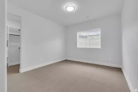 Bedroom - 2466 E Lone Hill Dr, Draper, UT 84020 photo 6 of 7