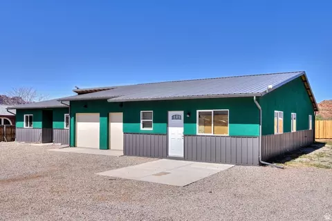 Exterior - 69 N Mount Peale Dr, Moab, UT 84532 photo 4 of 4
